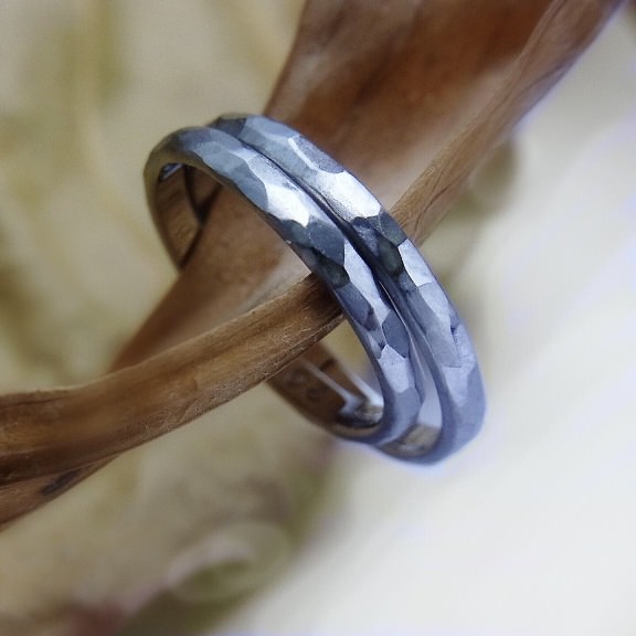 タンタルで作った結婚指輪
